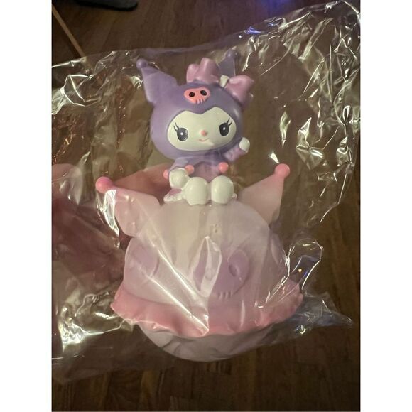 Kuromi LED 3D Nightlight - Picture 2 of 5